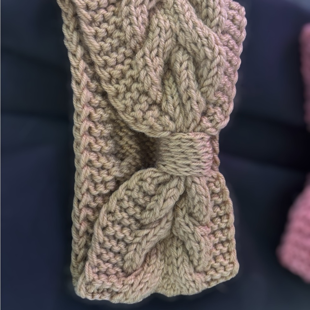 Chunky Knit Bow Headband - Tan
